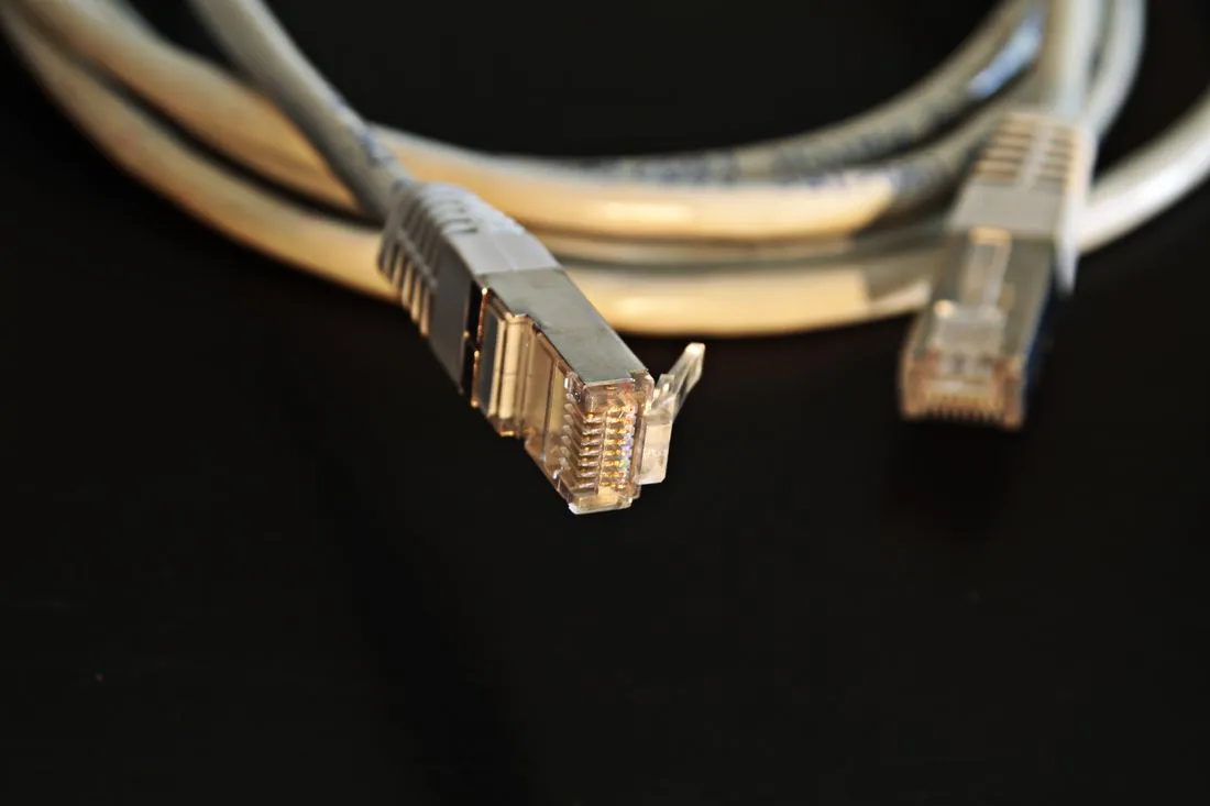 Cable de red UTP con conector RJ45